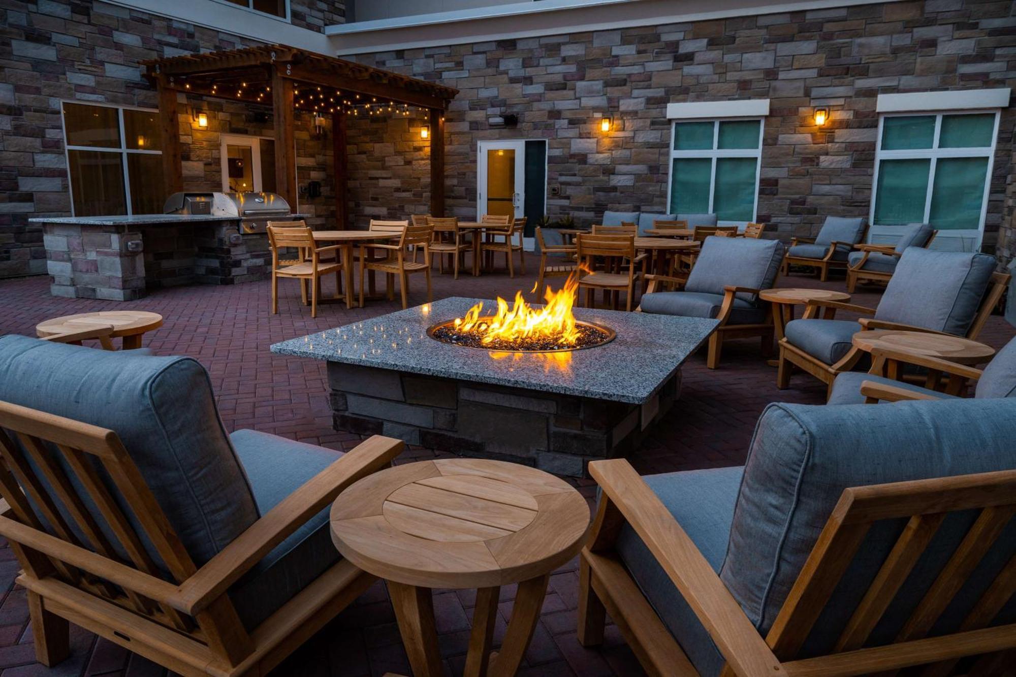 Homewood Suites By Hilton Rancho Cordova, Ca Exterior foto